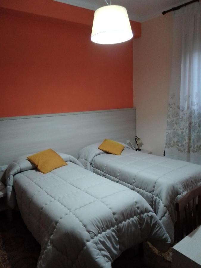 Albergo Maria Cristina Esperia Ngoại thất bức ảnh